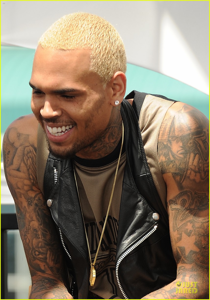chris brown bet awards press conference 14
