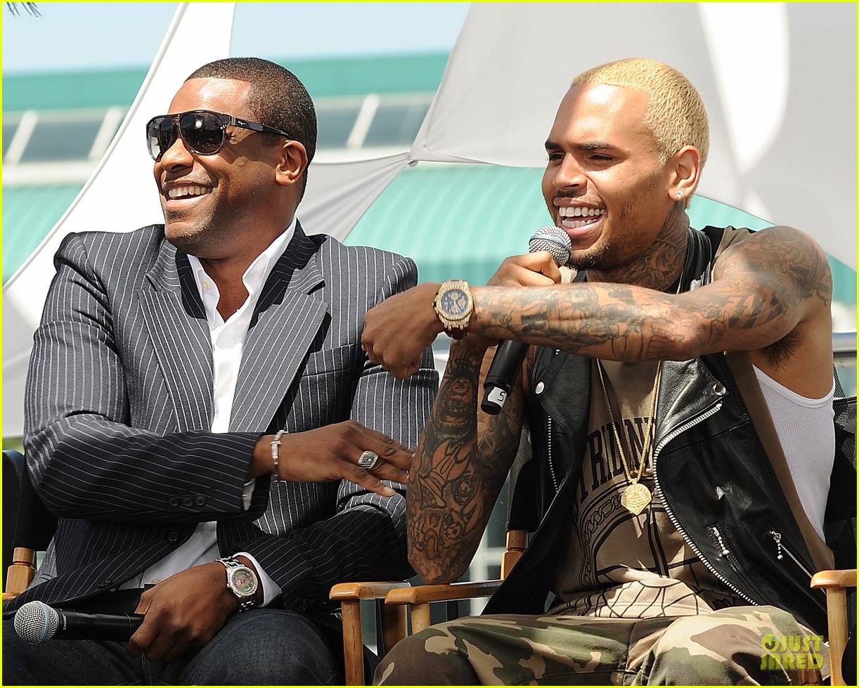 chris brown bet awards press conference 17