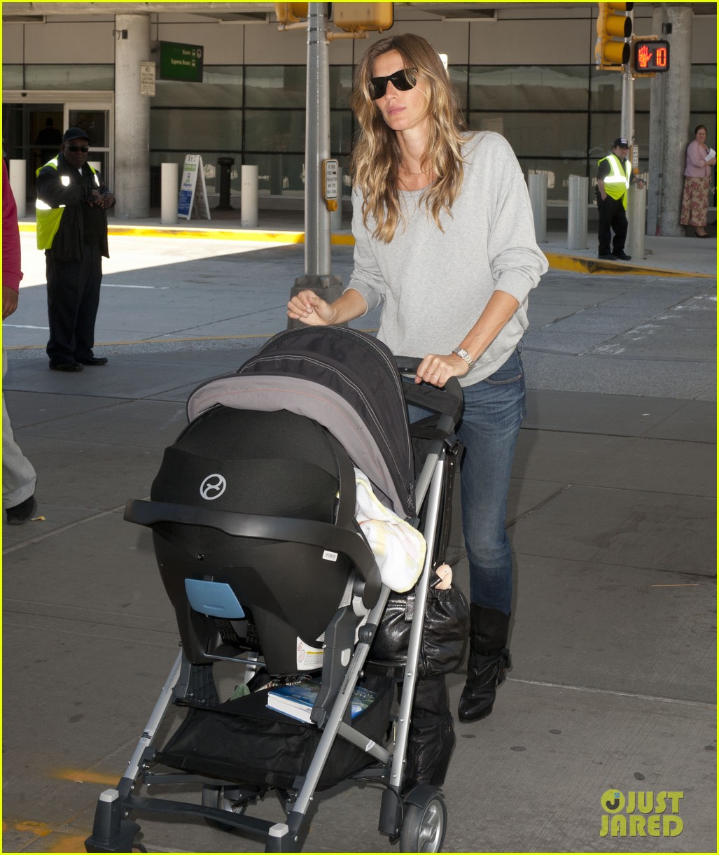 gisele bundchen vivian fly to nyc after hm campaign news 052862447