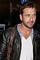 gerard butler from new york to lax 04
