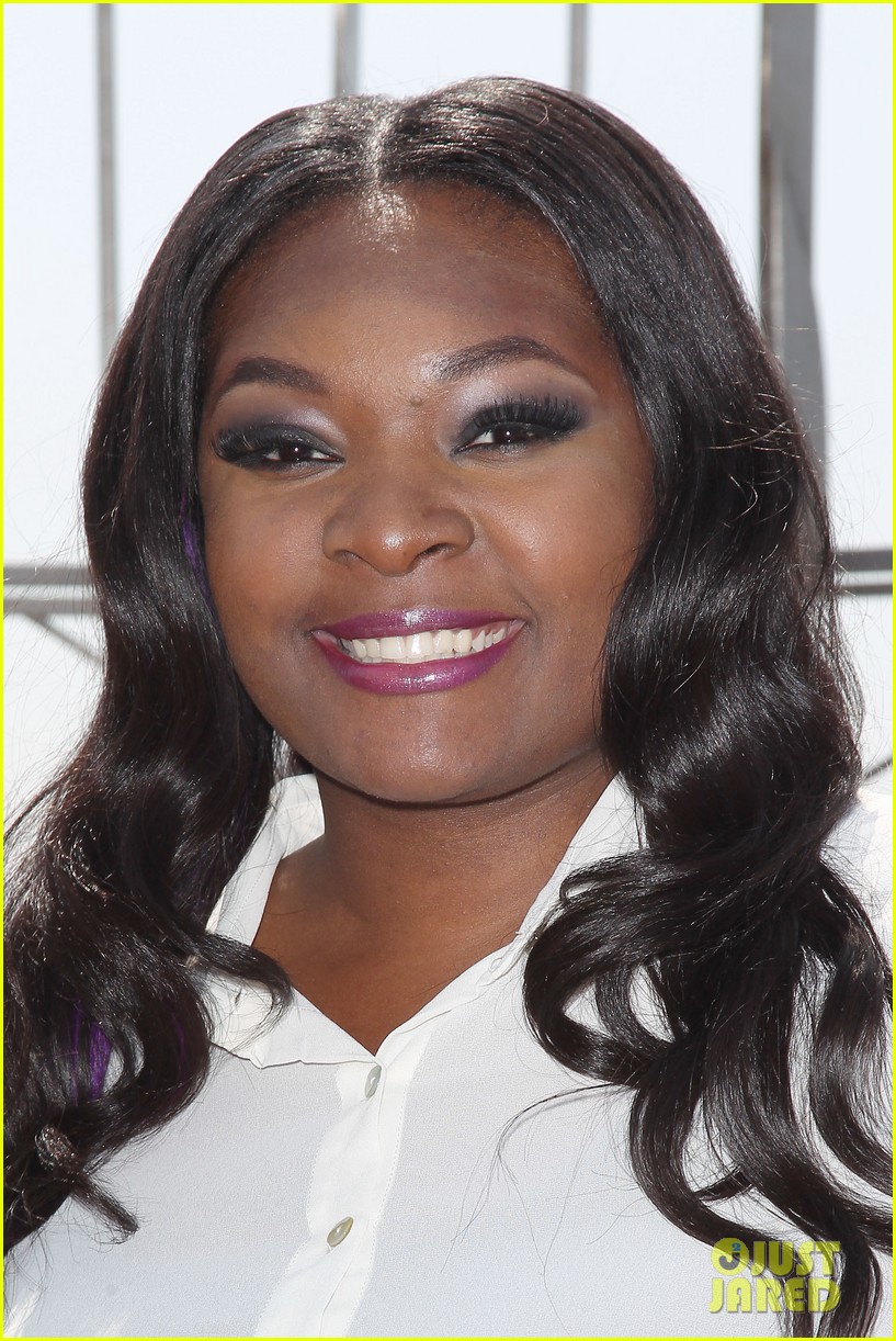 american idol winner candice glover visits empire state building exclusive quotes 132875601