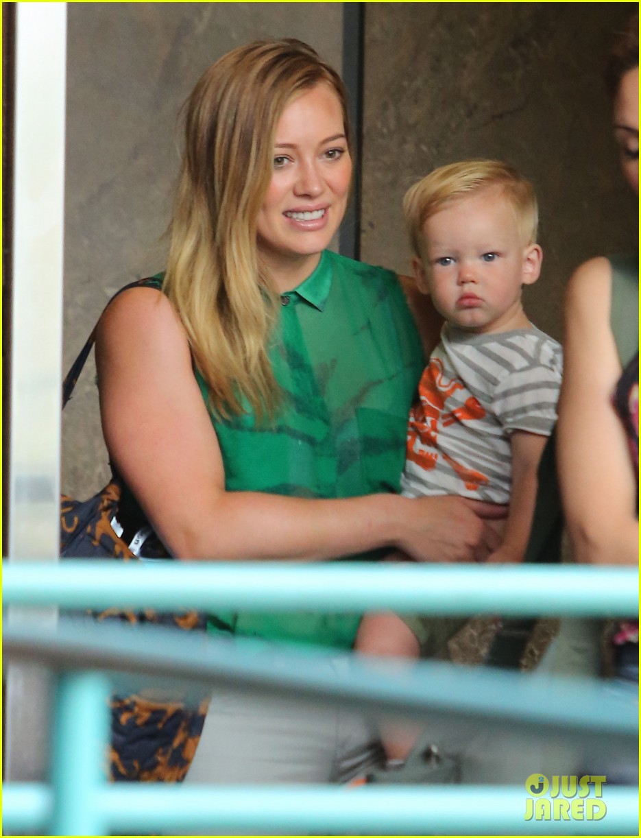 Hilary Duff 'Feeling Green' with Baby Luca! Photo 2877277 Celebrity