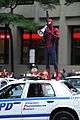 andrew garfield films amazing spider man 2 with mini me 08