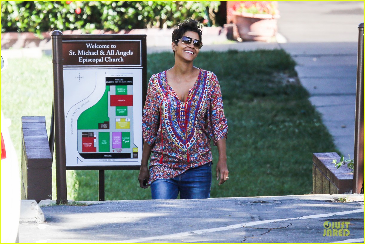 halle berry pregnancy is a miracle 122870246