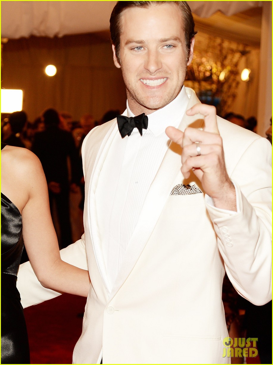 armie hammer met ball 2013 red carpet with elizabeth chambers 03