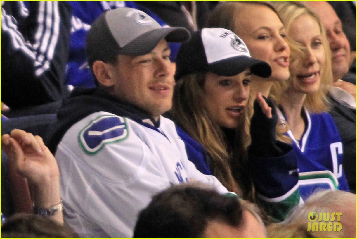 lea michele cory monteith cheer on the canucks 032862403