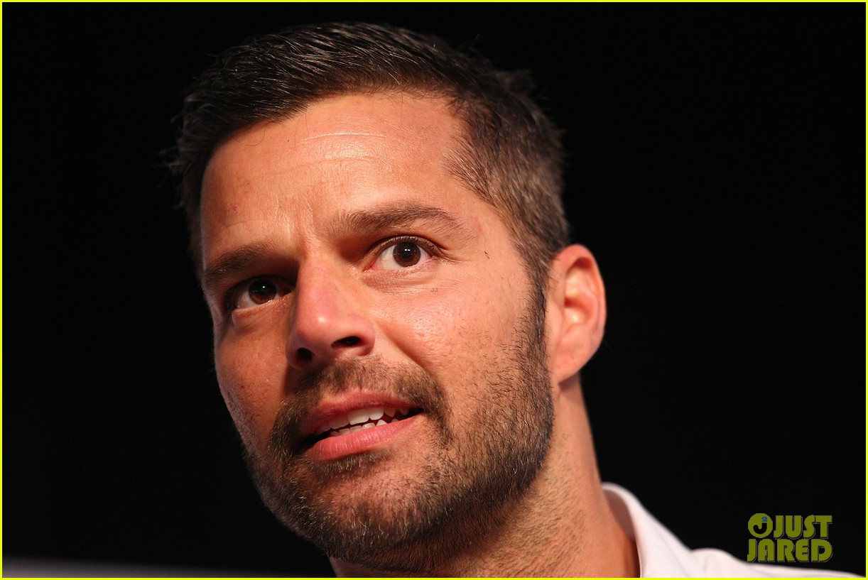ricky martin meets fans at greatest hits event in australia 042867594