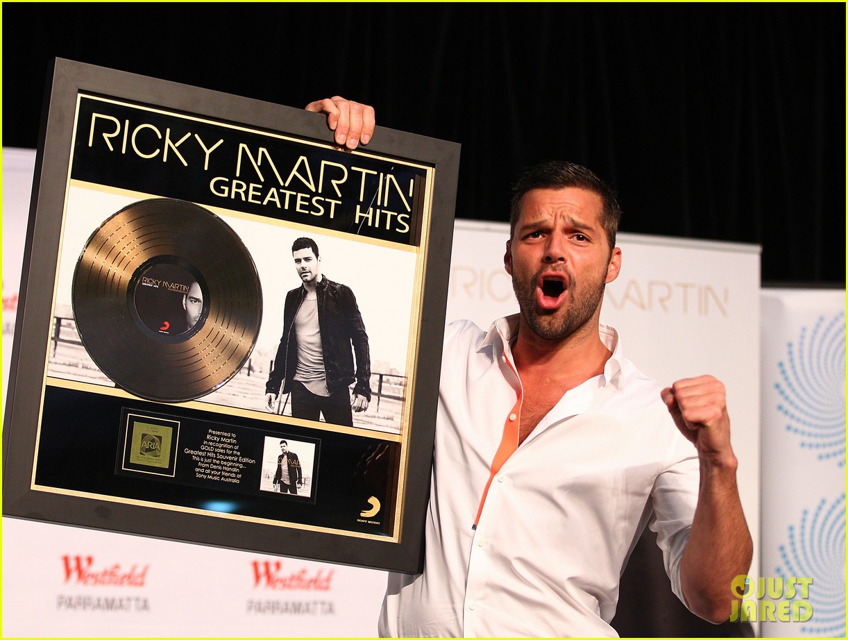 ricky martin meets fans at greatest hits event in australia 082867598