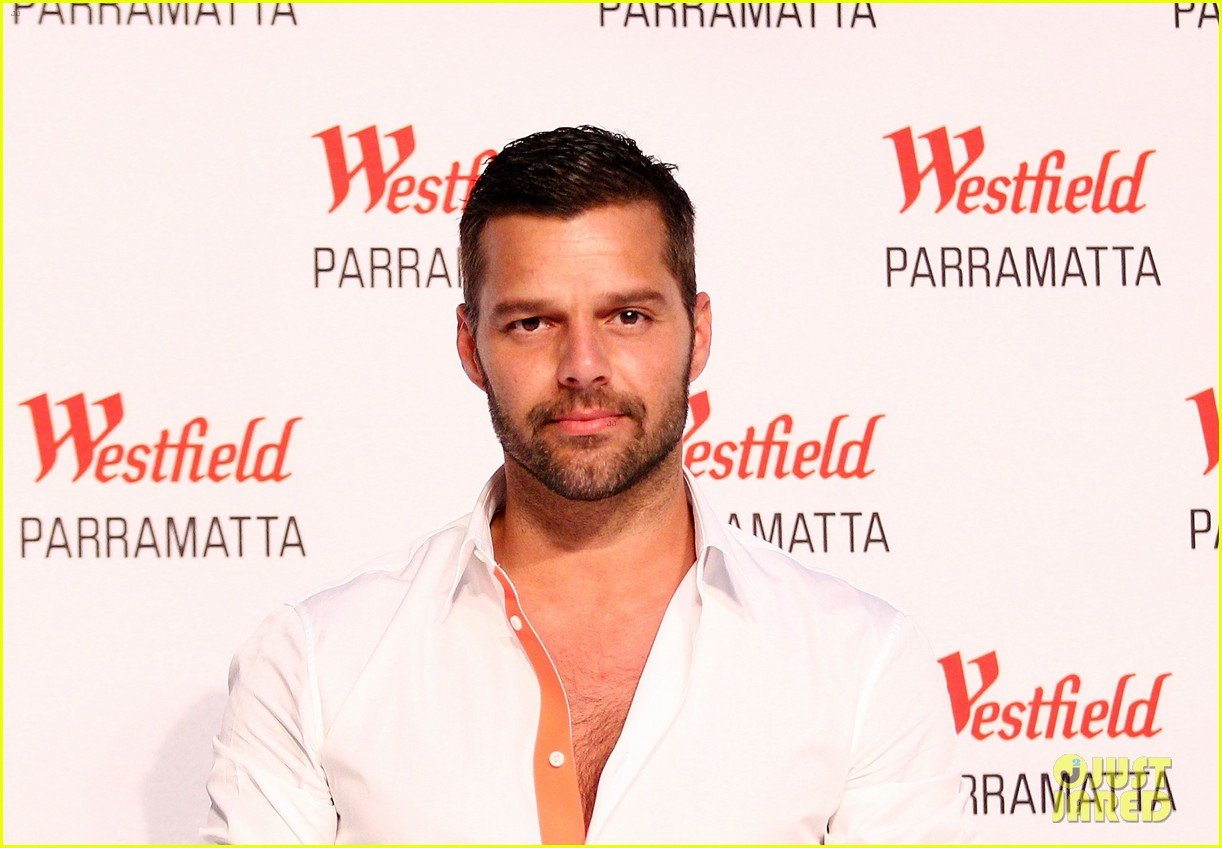 ricky martin meets fans at greatest hits event in australia 18