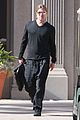 brad pitt steps out after angelina jolie double mastectomy 22