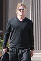 brad pitt steps out after angelina jolie double mastectomy 26