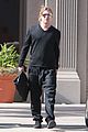 brad pitt steps out after angelina jolie double mastectomy 27