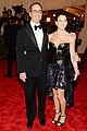 jerry seinfeld met ball 2013 red carpet with wife jessica 03