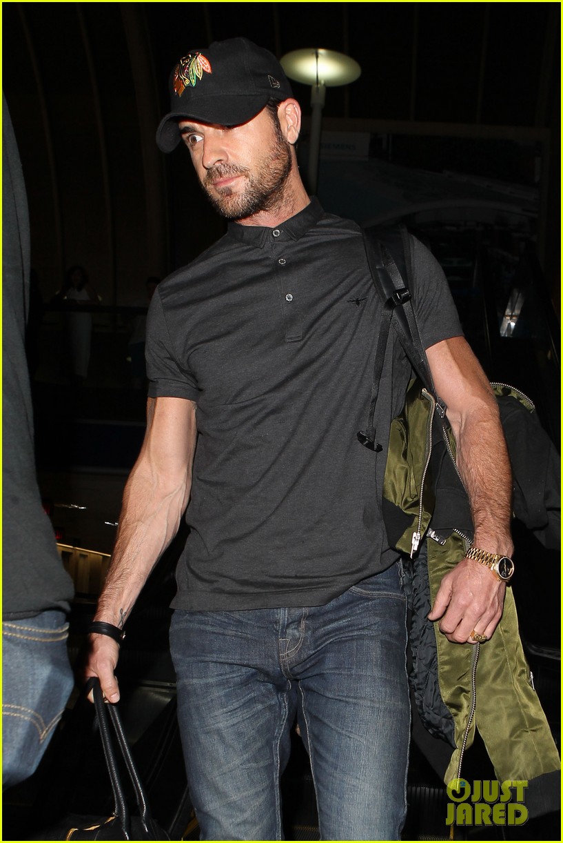 justin theroux from new york to lax 072874540