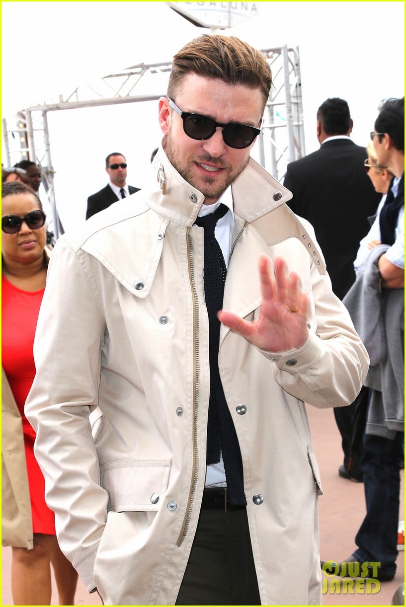 justin timberlake torch cannes spinning gold celebration 042870909