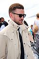 justin timberlake torch cannes spinning gold celebration 09