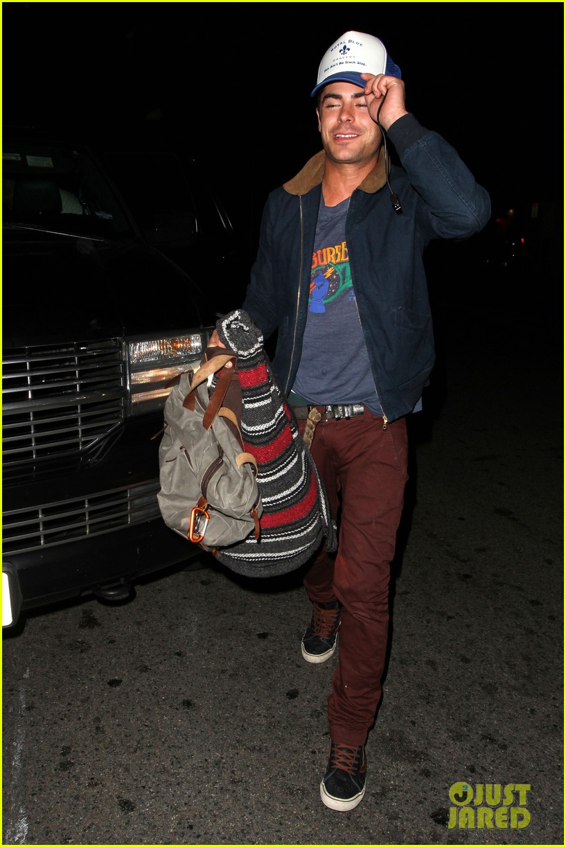zac efron arrives at townies wrap party 01