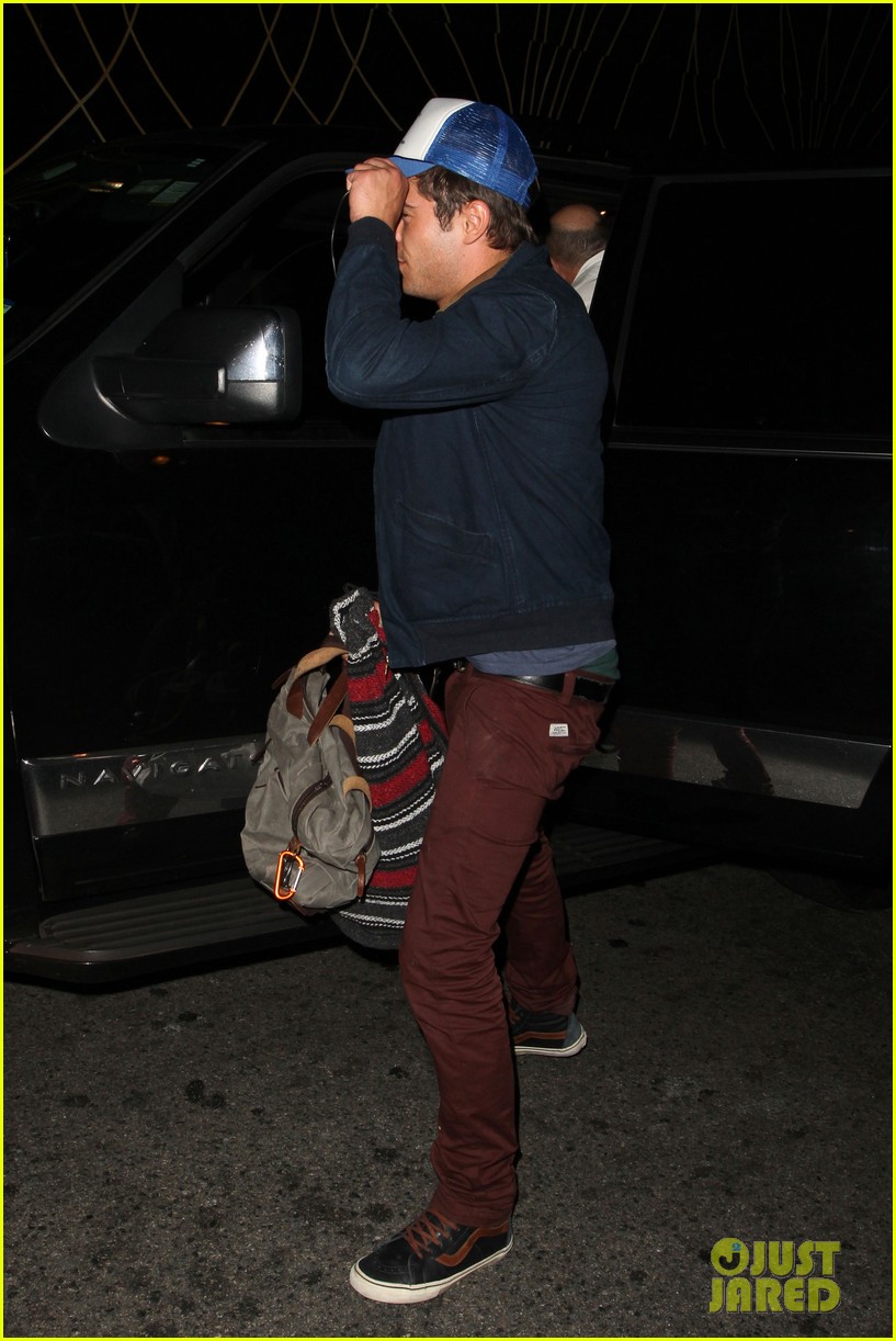 zac efron arrives at townies wrap party 082878875