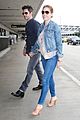 amy adams darren le gallo jet to nyc after beach trip 14