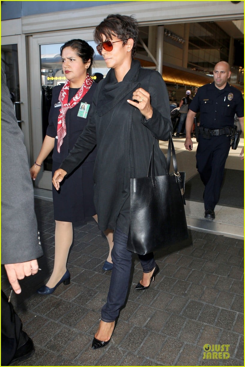 halle berry lax arrival after champs elysees film festival 132893418