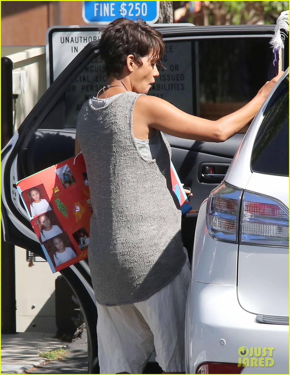 halle berry nahla is wishing for her new baby brother 09