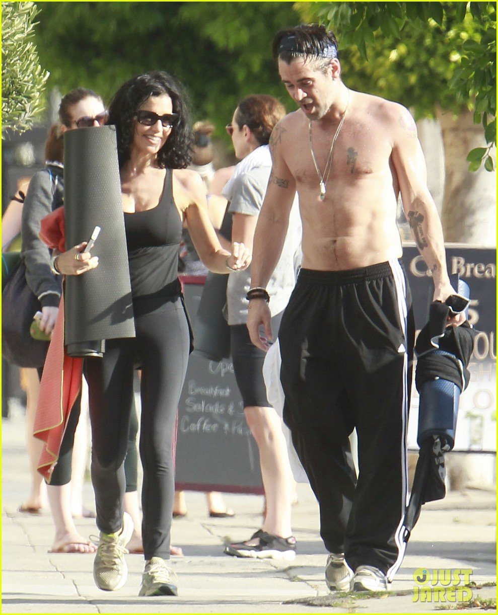 colin farrell shirtless yoga with sister claudine 07