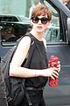 anne hathaway begins filming song one in new york city 14