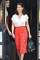 olivia munn id rather play with jigsaw puzzles than go out 03