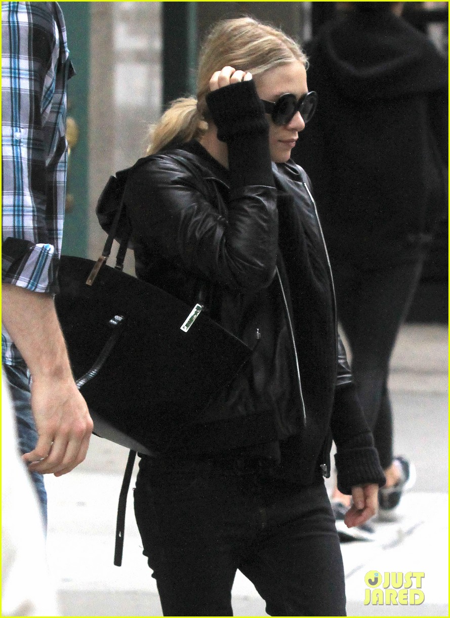 mary kate ashley olsen step out on 27th birthday 042890708