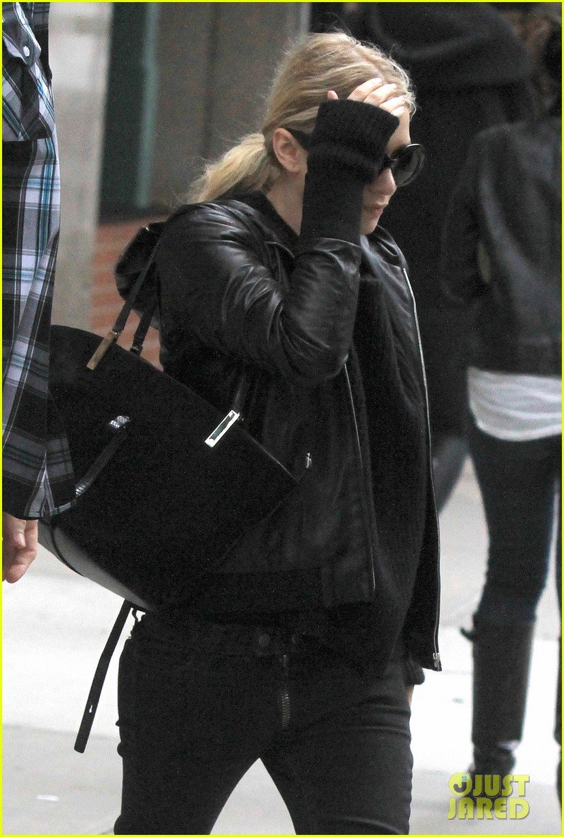 mary kate ashley olsen step out on 27th birthday 182890722