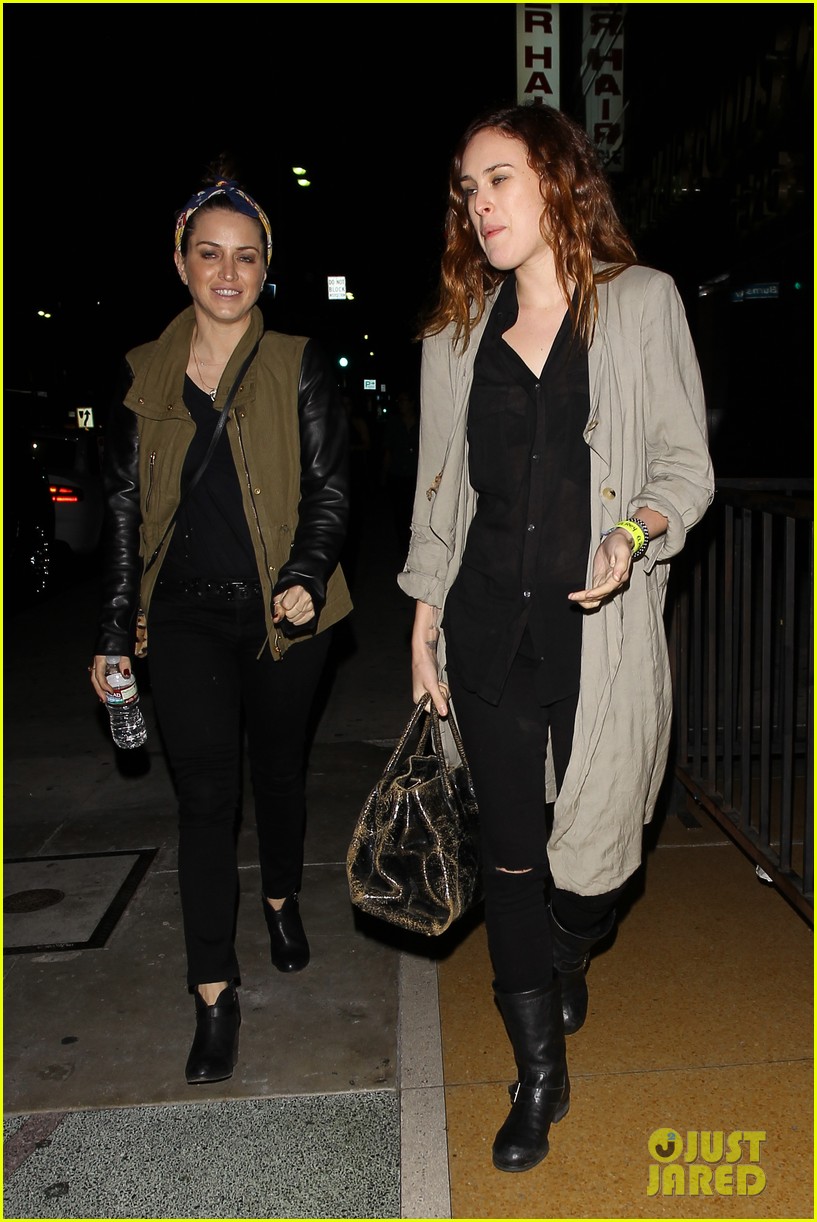 rumer willis attends concert after 1 year with jayson blair 042886483