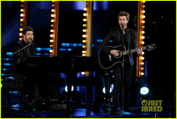 swon brothers voice finale performance watch now 112893316