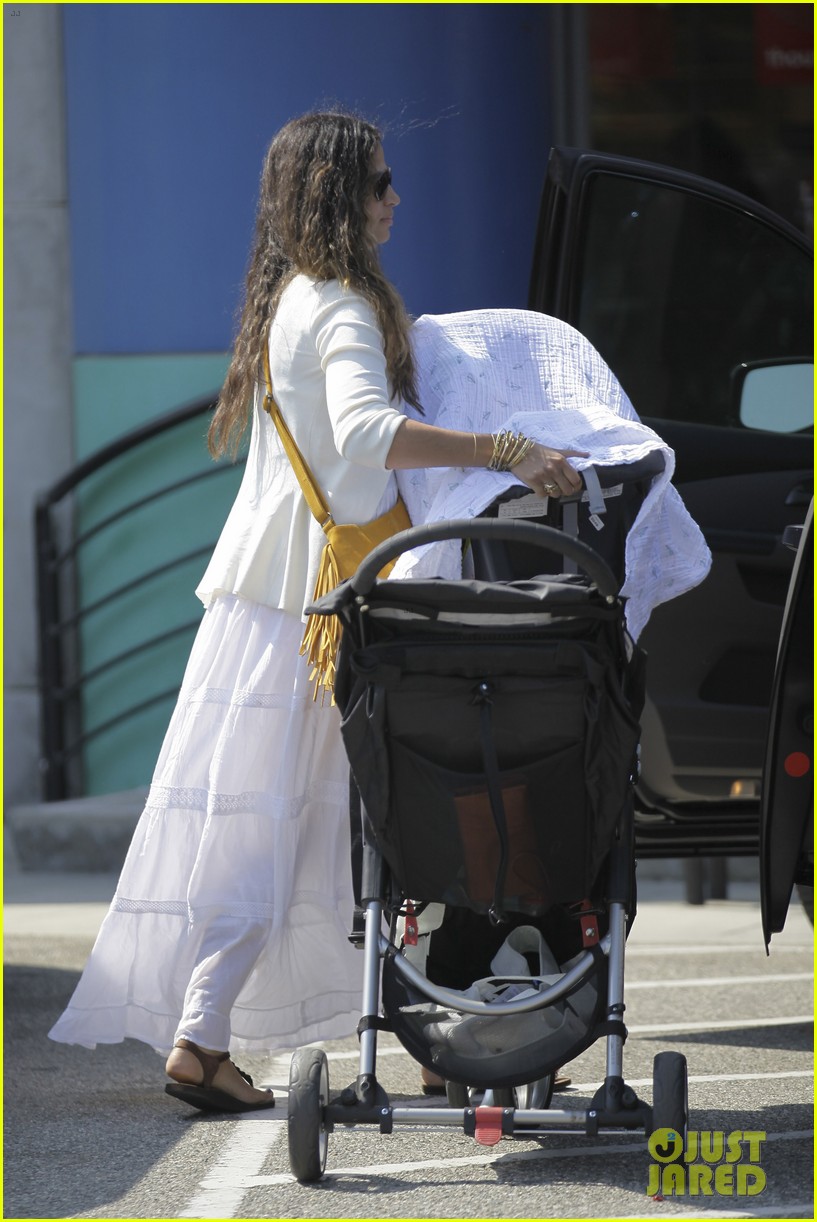 camila alves stocks up on learning supplies for the kids 24