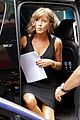 jennifer aniston squirrels to the nuts set with owen wilson 16