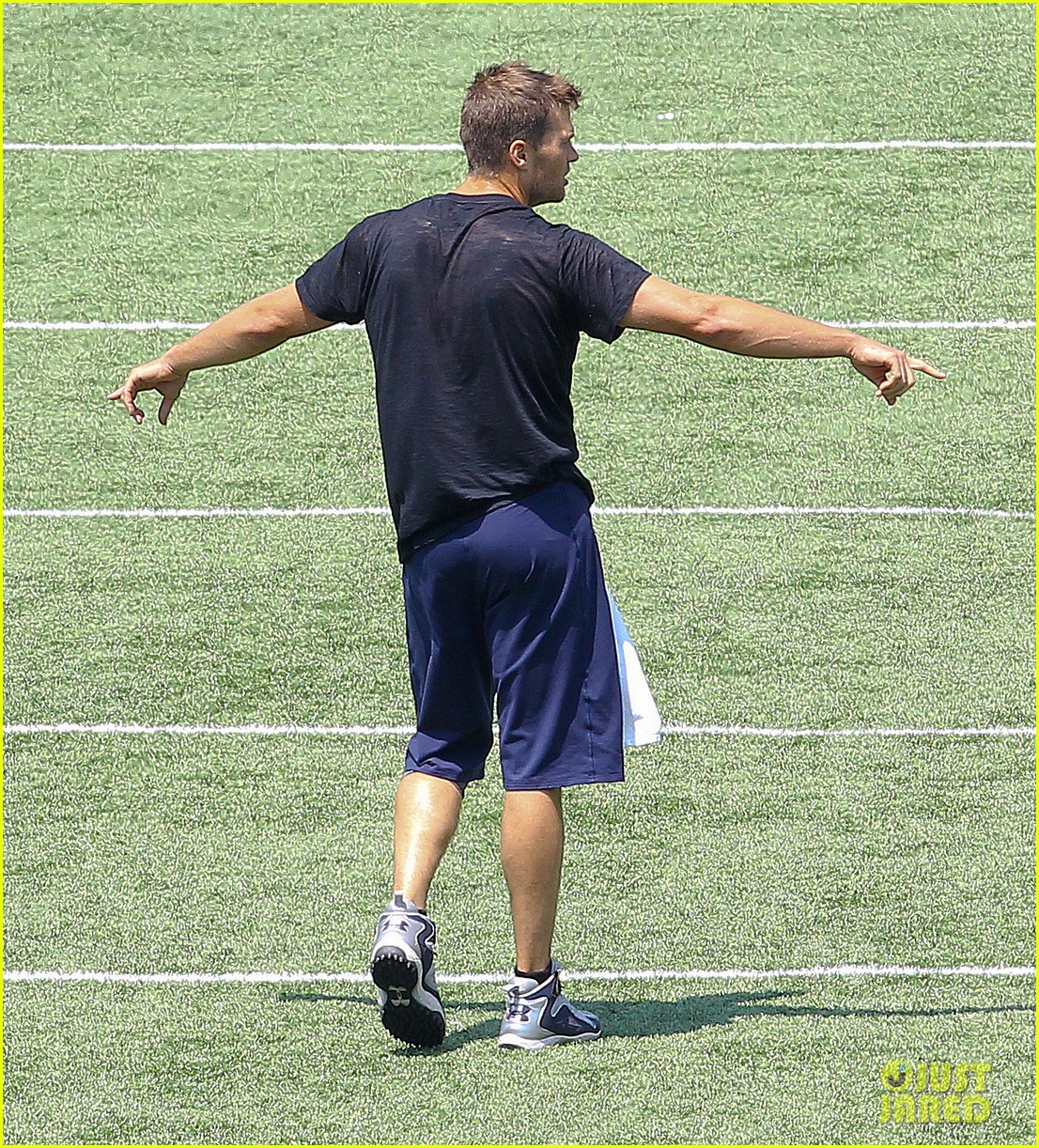 tom brady independence day football practice 032904068