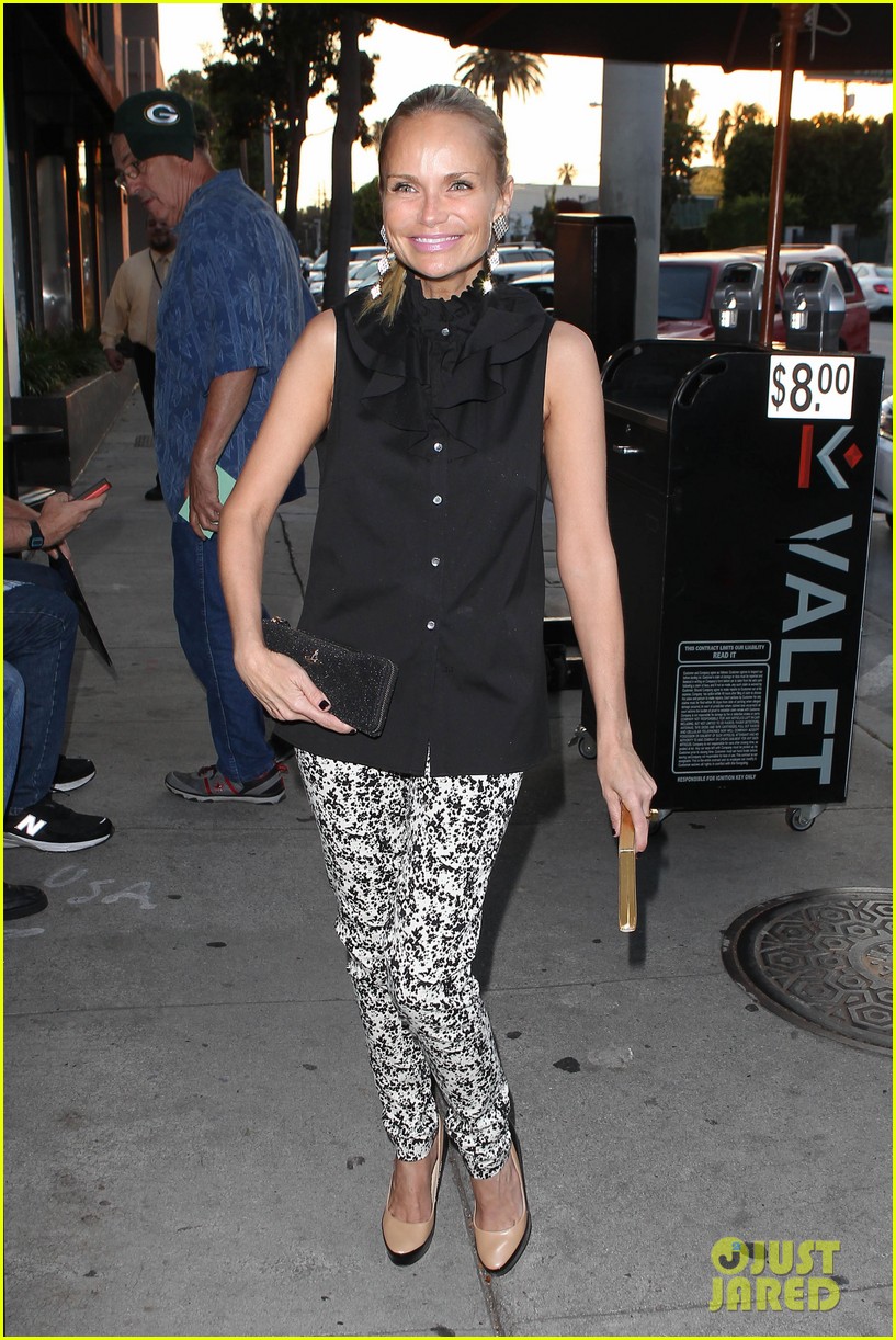 kristin chenoweth i saw grease ten times in the theater 01
