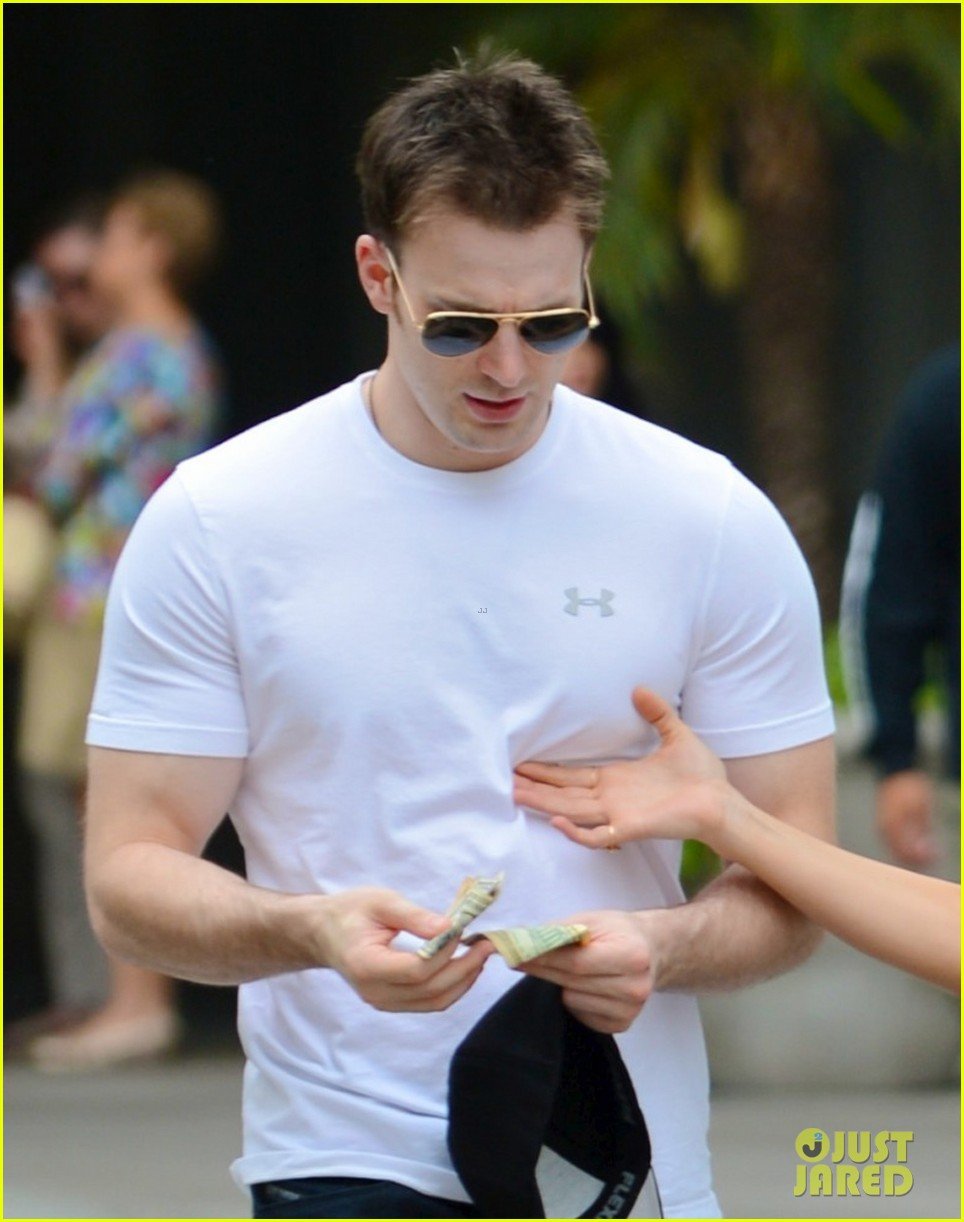 minka kelly grabs chris evans chest at the movies 01