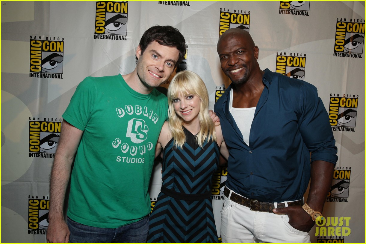 anna faris cloudy with a chance comic con panel 112913304
