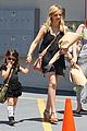 sarah michelle gellar flying with two kids alone is my latest milestone 17