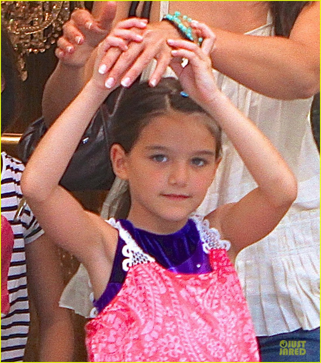 katie holmes suri nyc play date after july 4th weekend 042906796