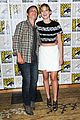 jennifer lawrence debuts catching fire trailer at comic con 07