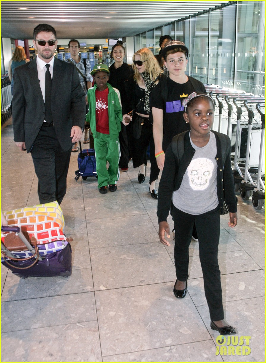 madonna lands in london with david mercy 042912327