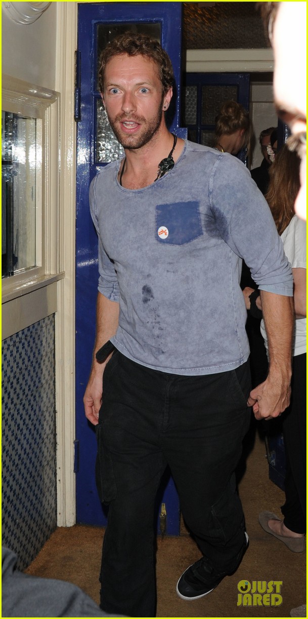 chris martin jude law curious incident of the dog in the night play goers 01