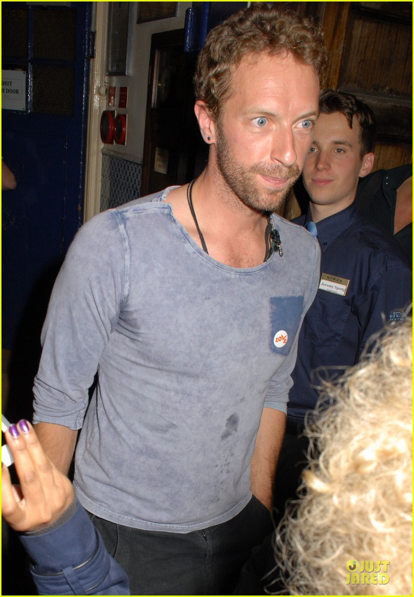 chris martin jude law curious incident of the dog in the night play goers 06
