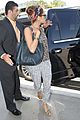 eva mendes flies out of los angeles 06