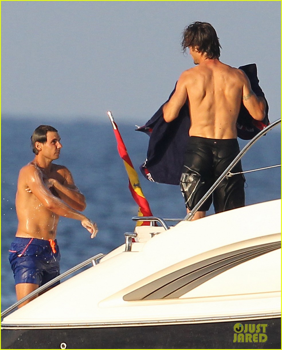 rafael nadal shirtless yacht ride with pals 12
