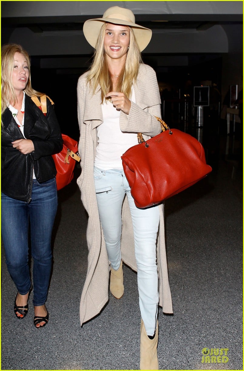 rosie huntington whiteley lax departure after jason statham lunch date 162905382