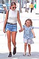 nicole richie shops with harlow after beyonce concert 06