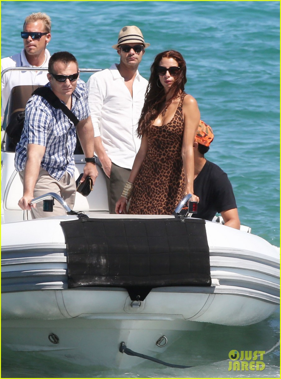 Ryan Seacrest: St. Tropez Boat Ride!: Photo 2901883 | Ryan Seacrest ...