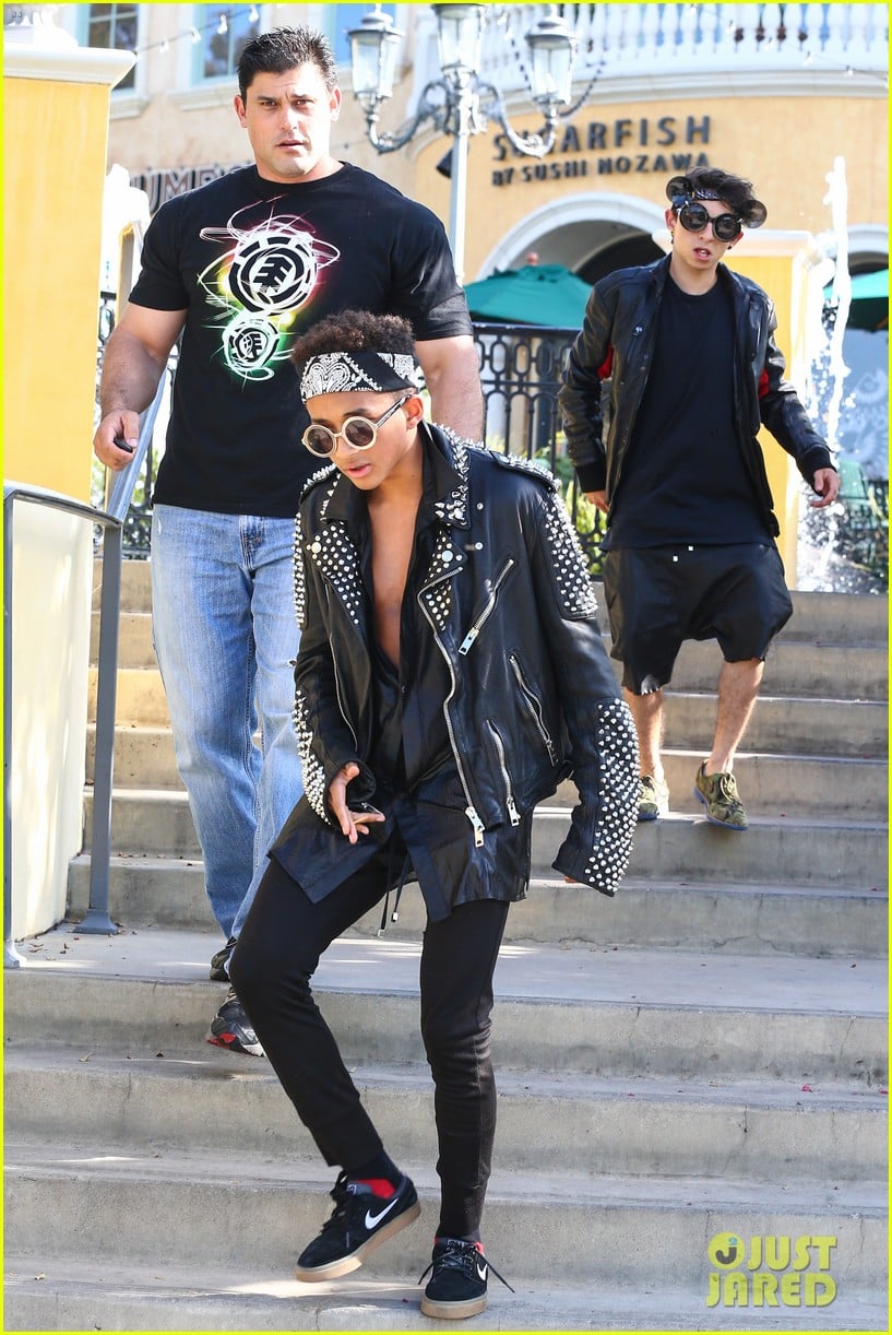 jaden smith rocker chic outfit for sugarfish dinner 10